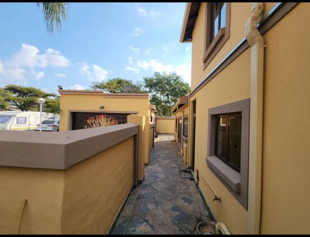 4 BEDROOM HOUSE FOR SALE IN MONTANA